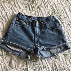 Levi 517 cutoff shorts
